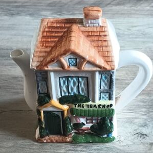 Vtg Lillian Vernon Teashop Teapot Signed Cottage Granny Collectible